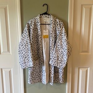 Black and white print kimono